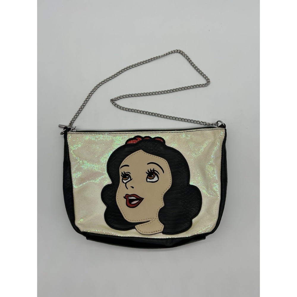 Snow White Evil Queen Danielle Nicole Disney Shoulder Chain Bag Purse Pocketbook